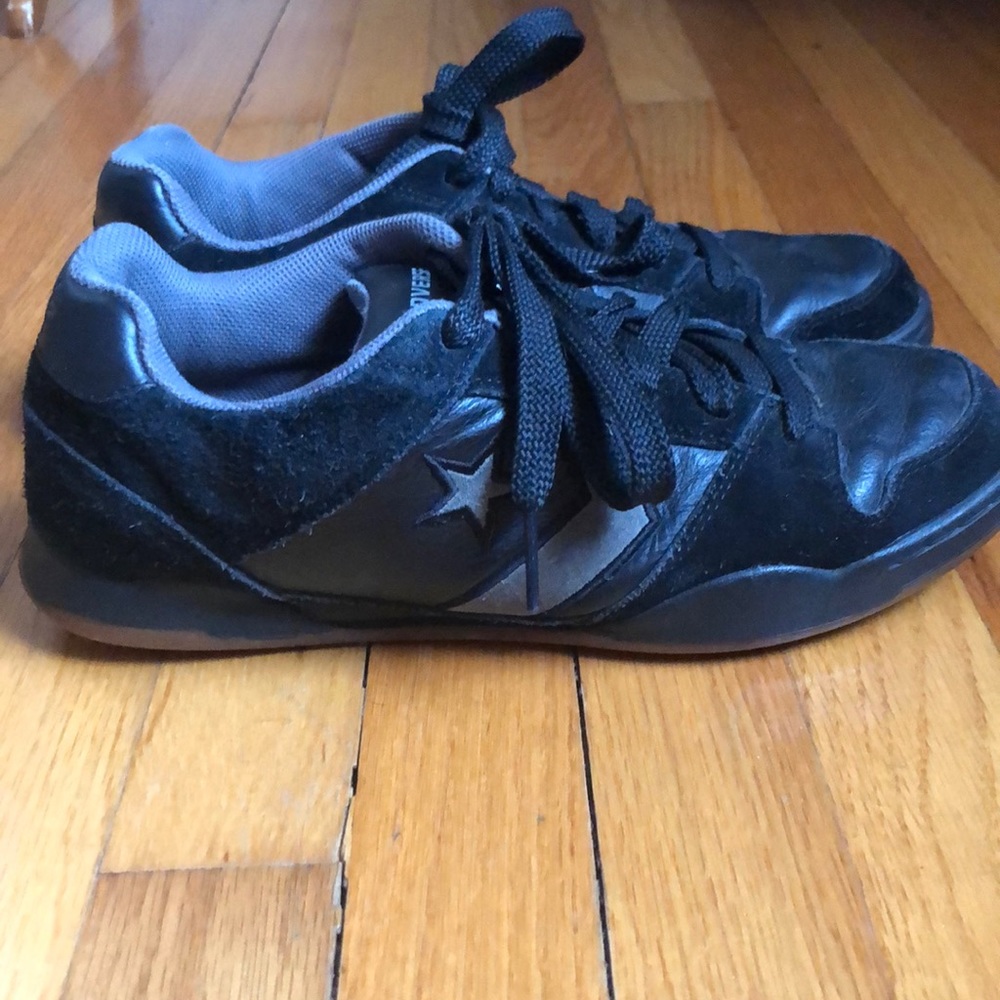 Converse leather skate shoe